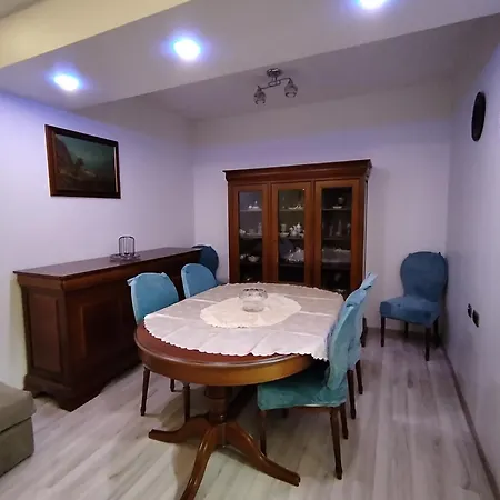 Luxury Coresi Area Apartment
